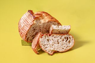 Pâine artizanală cu maia mică