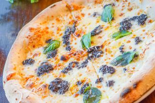 Pizza Madonna Ø 32cm