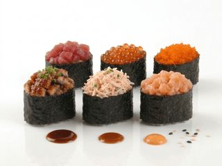 Gunkan mix 6 szt. (300g)
