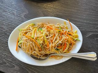 12 Spaghetti di riso con verdura