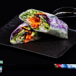 სფრინგ როლი ბოსტნეულით