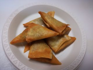 Triangolo verdure  - 5 pezzi  炸三角