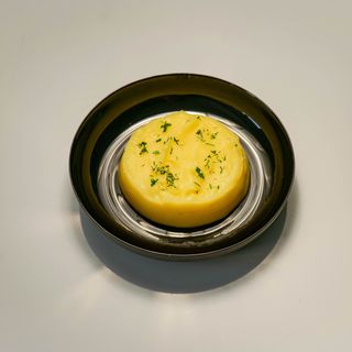 პიურე