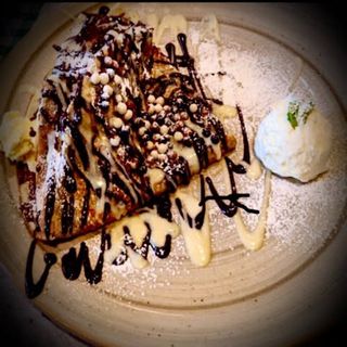 Crepe de chocolate belga