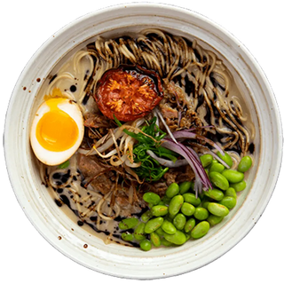 R6 Black Pepper Paitan ramen