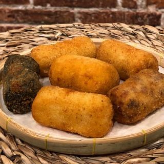 Surtido de Croquetas (Ración)