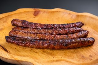 Cârnați proaspeți oaie