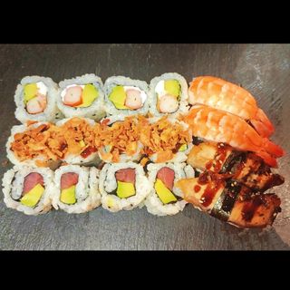 127. Sushi Fukuoka  (16 Pzs.)