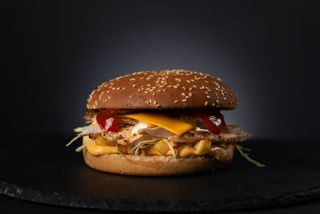 Burger cheesy cu pui  Mare