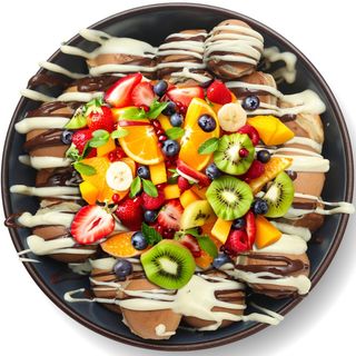 waffles bowl chcoclat fruit mix 