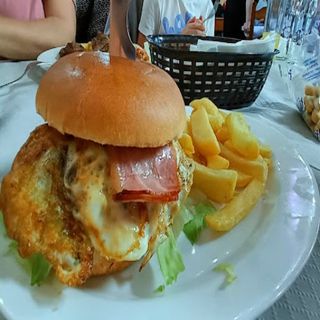 hamburguesa gigante
