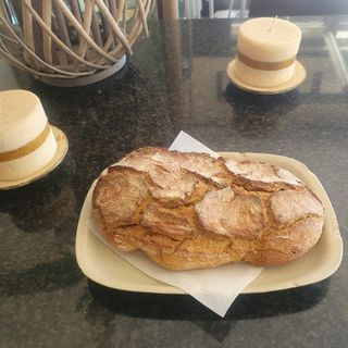 Broa de Milho 600gr. Unid.