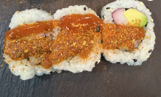 Maki una atún picante 8 piezas