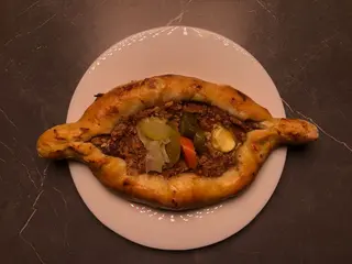 ლობიანი ხაჭაპური
