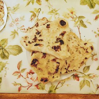 Garlic e Cheese Nan