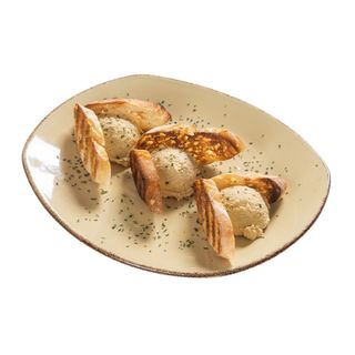 Традиционен хумус