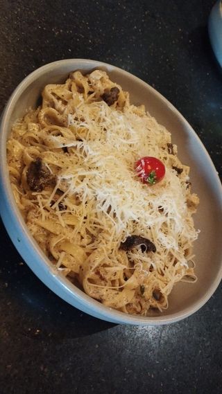 Pâte Truffe sauce blanche