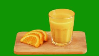 Sok świeżo wyciskany