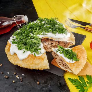 Чебурек-пирог с мраморной говядиной (400 гр.)