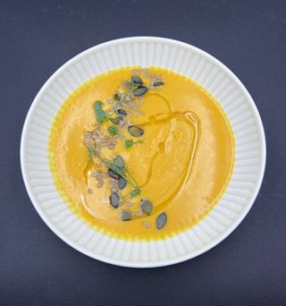 Zupa dyniowa z pestkami (400ml)