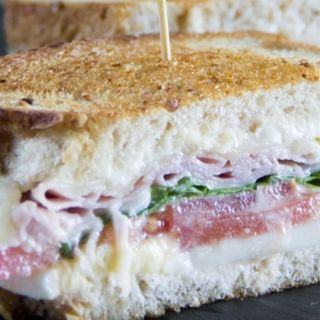 Vegetal con jamón y queso 