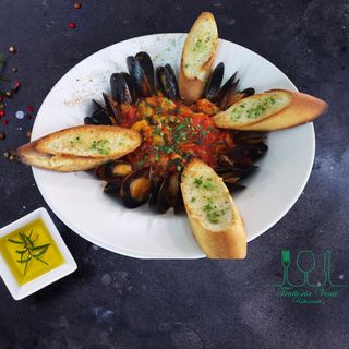 Midii stil Venti si bagheta homemade cu usturoi 300g/50g