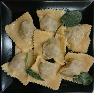 Agnolotto fatto a mano XL