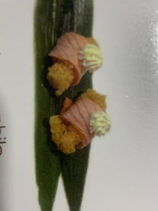 126.salmone Philadelphia gamberi fritti 2pz