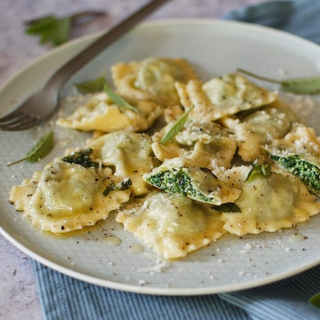 Ravioli Ricotta Y Espinacas