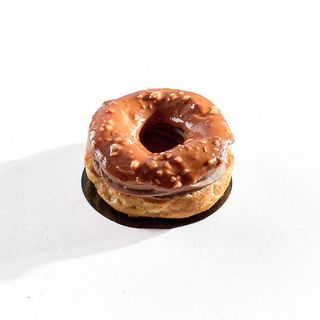 Ciambella gourmet nocciole e caramello limited edition