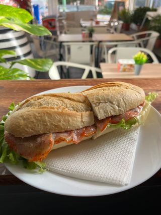 Bocadillo De Lomo