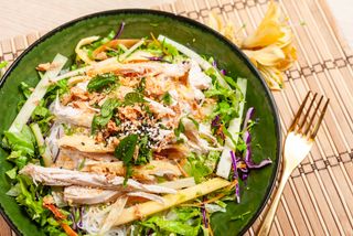 Bún Gà - bún con pollo