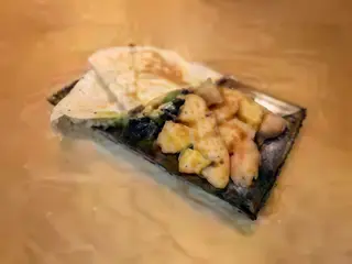Quesadilla 3 De Quesos (2 Porciones)