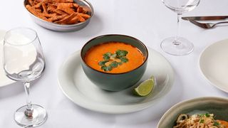 ტომიამი კრევეტებით