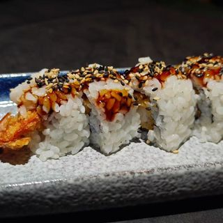 Uramaki Tempura Roll (8 Uds.)