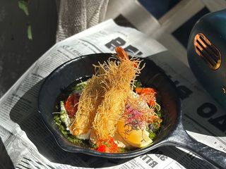 Креветки катаіфі з лабне  та чері (250g)