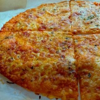 Pizza de jamón y queso 