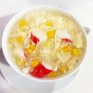 Sopa De Maíz Con Carne De Cangrejo