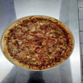79. Pizza Barbacoa