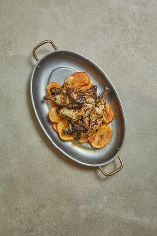 POLLO A L'AST (ENTERO)