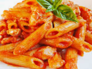 Pasta Al pomodoro basilico
