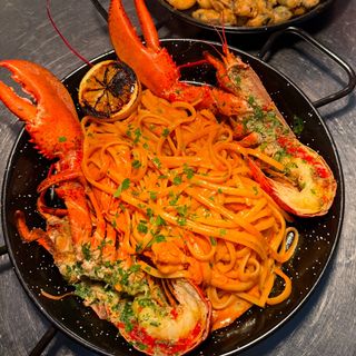 HOMAR CU LINGUINE SI CREVETI | 650GR / 1038KCAL | 