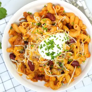 Pasta chilli-cheese i piletina