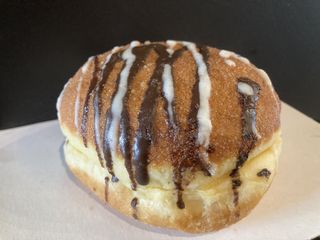 Pączek ze słonym karmelem