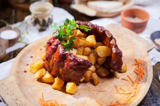 PLATOUL COROANA REGELUI