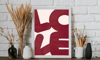 პოსტერი(love)