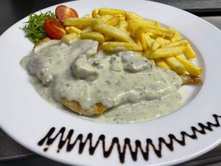 Piletina sa gorgonzolom