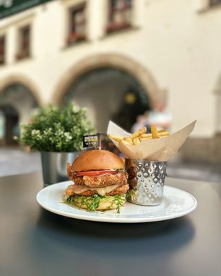 Messi chicken sandwich