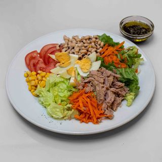 Salada de Atum com feijão frade