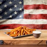 Двойно изпържен холандски картоф с ранч сос 150г